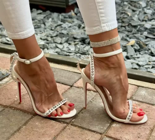 French White Rivet Strap Versa - Women'S Shoes Red Bottoms 리뷰 및 가격