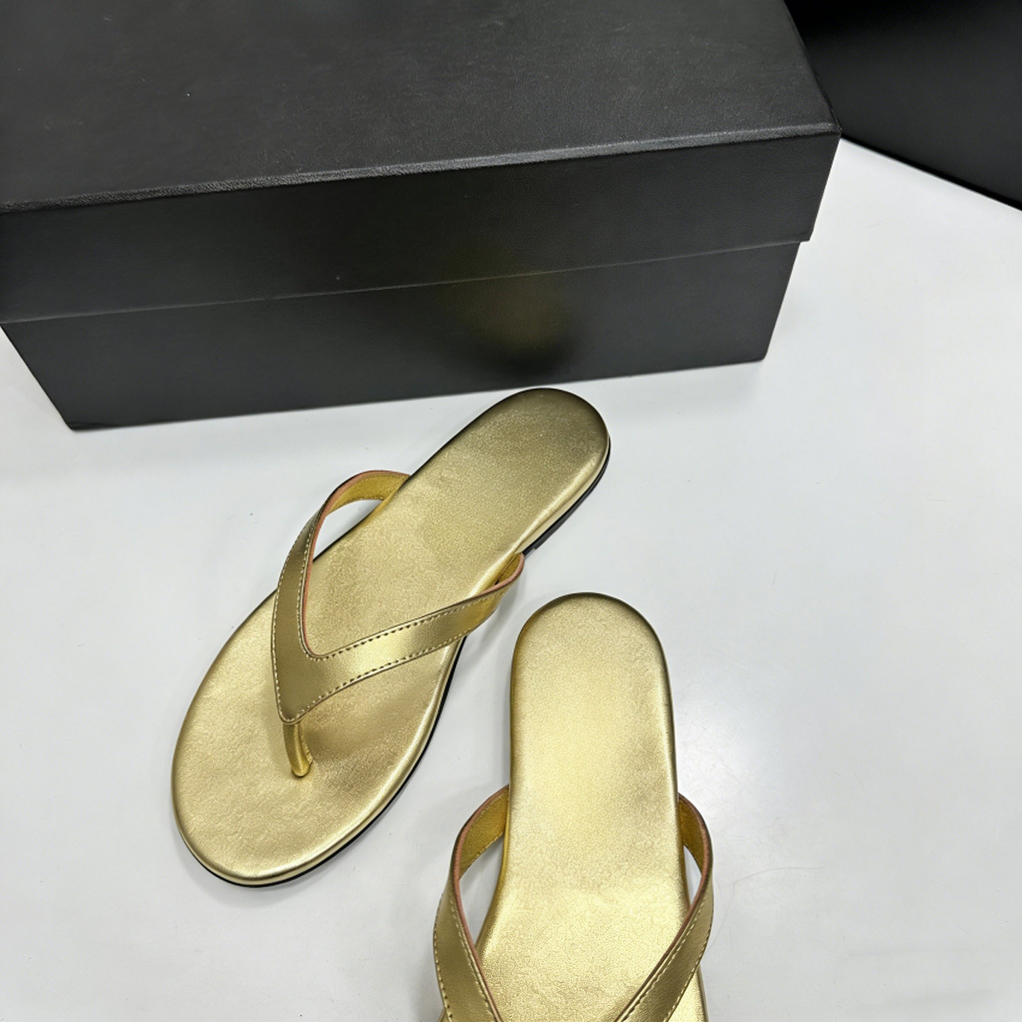 High-Quality Casual Fashion La - Gold Chain Sandal 리뷰 및 가격