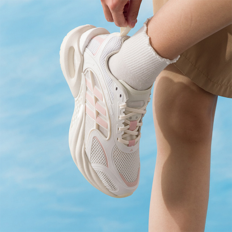 adidas  Off White Pink Cumbree - Women'S Shoes Pink Adidas 리뷰 및 가격